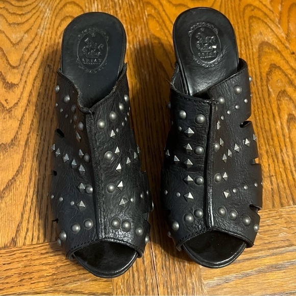 Ariat Studded Peep Toe Heeled Leather Slip-On Clog Mules in Black Sz 7 Y2K 90s - Picture 2 of 13